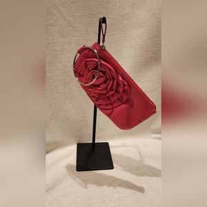 Chateau Rose Clutch with Metal Ring Handle in Pink